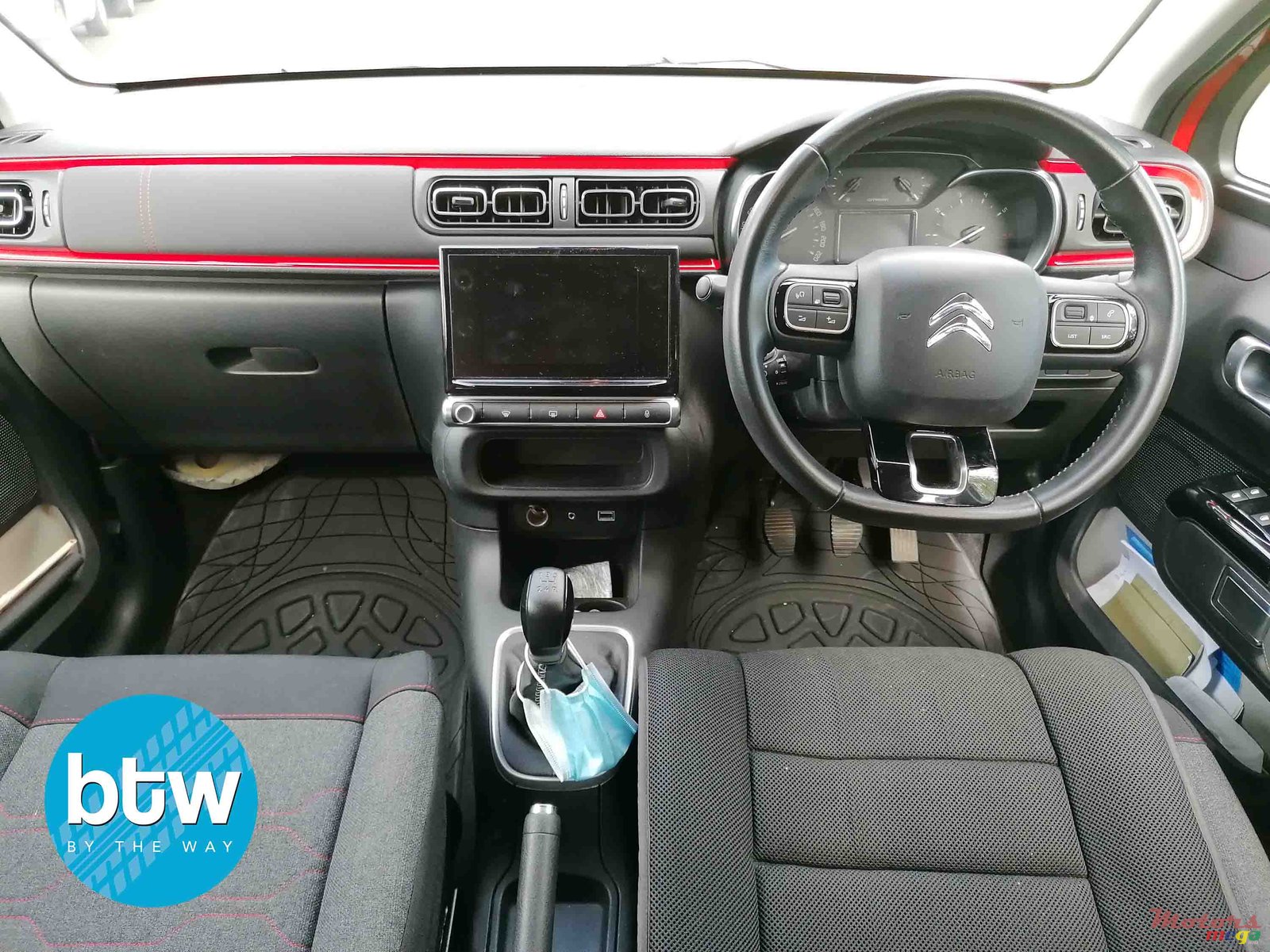 2018' Citroen C3 photo #6