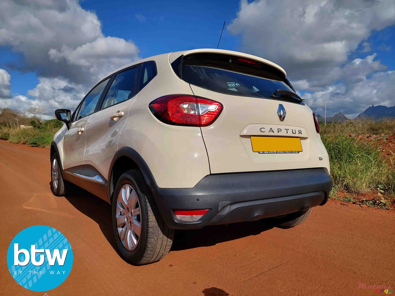 2016' Renault Captur photo #3