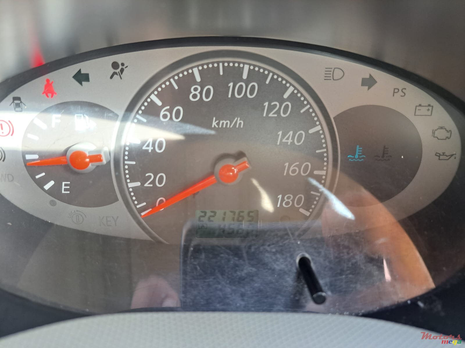 2005' Nissan March photo #5