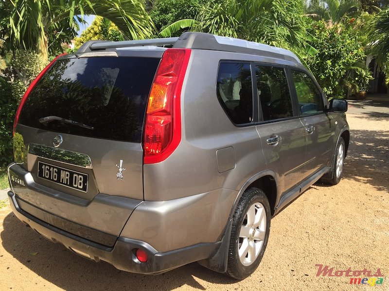 2008' Nissan X-Trail photo #2