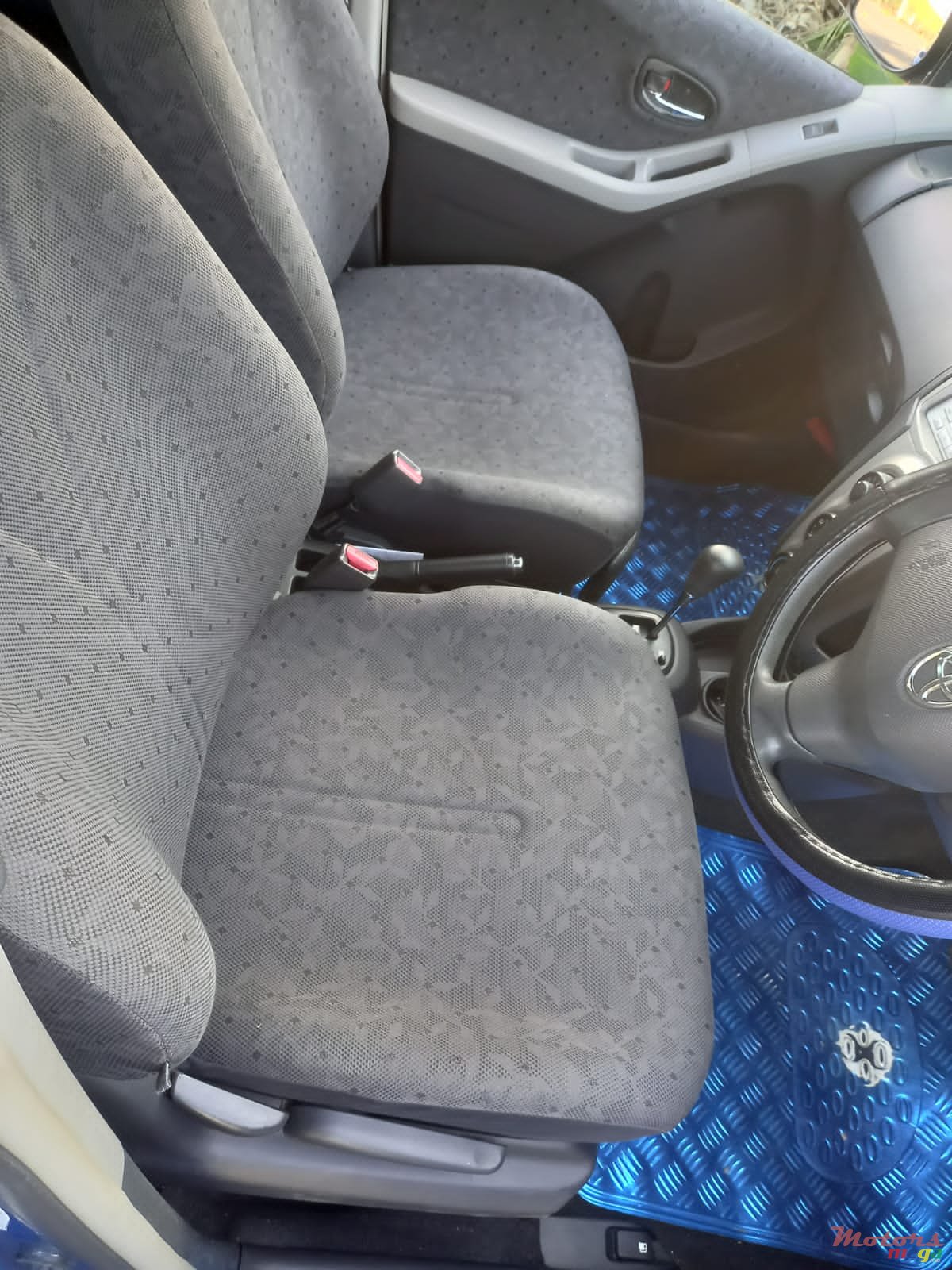 2009' Toyota photo #4