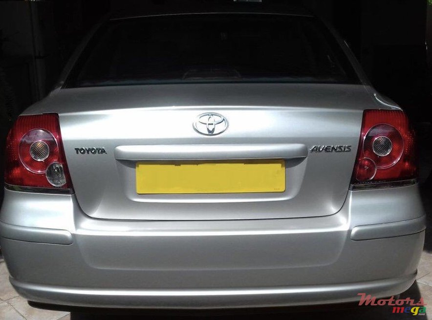 2008' Toyota Avensis No modif photo #4