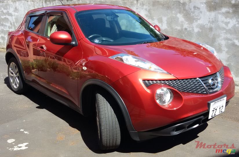 2012' Nissan Juke photo #1