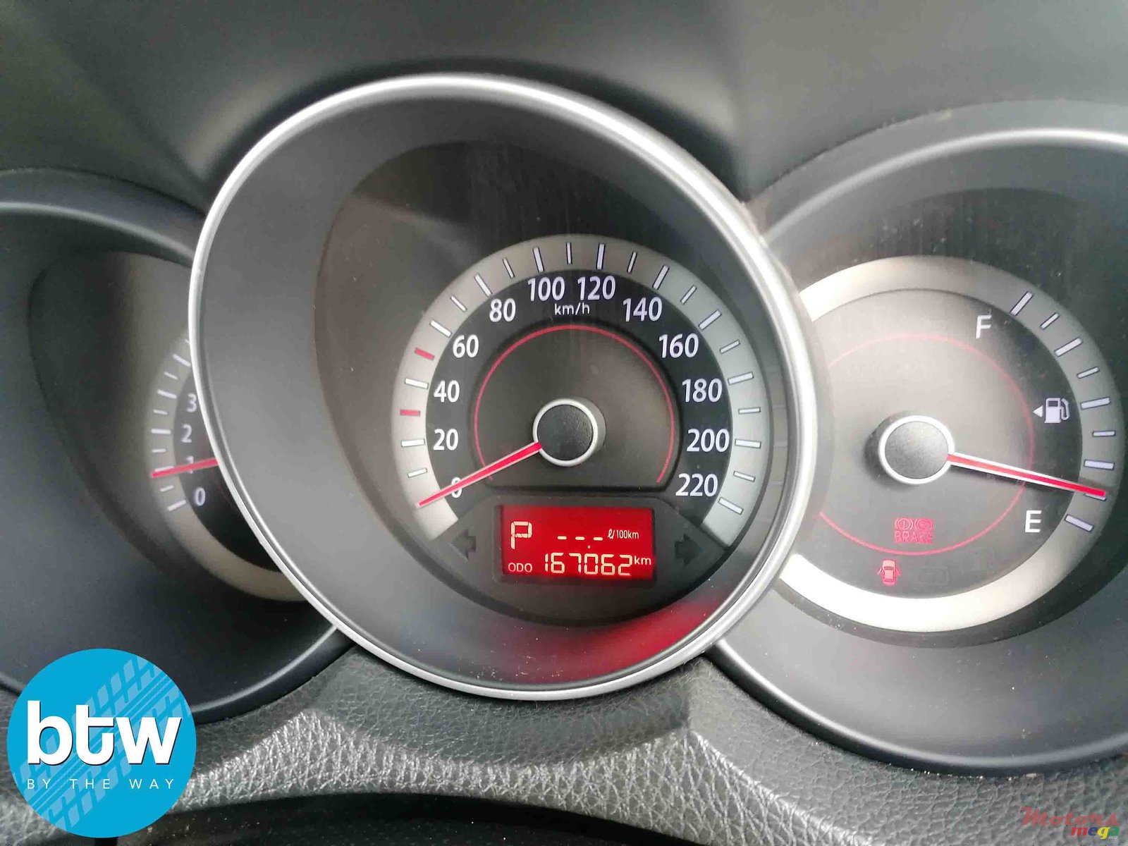 2011' Kia Cerato photo #6