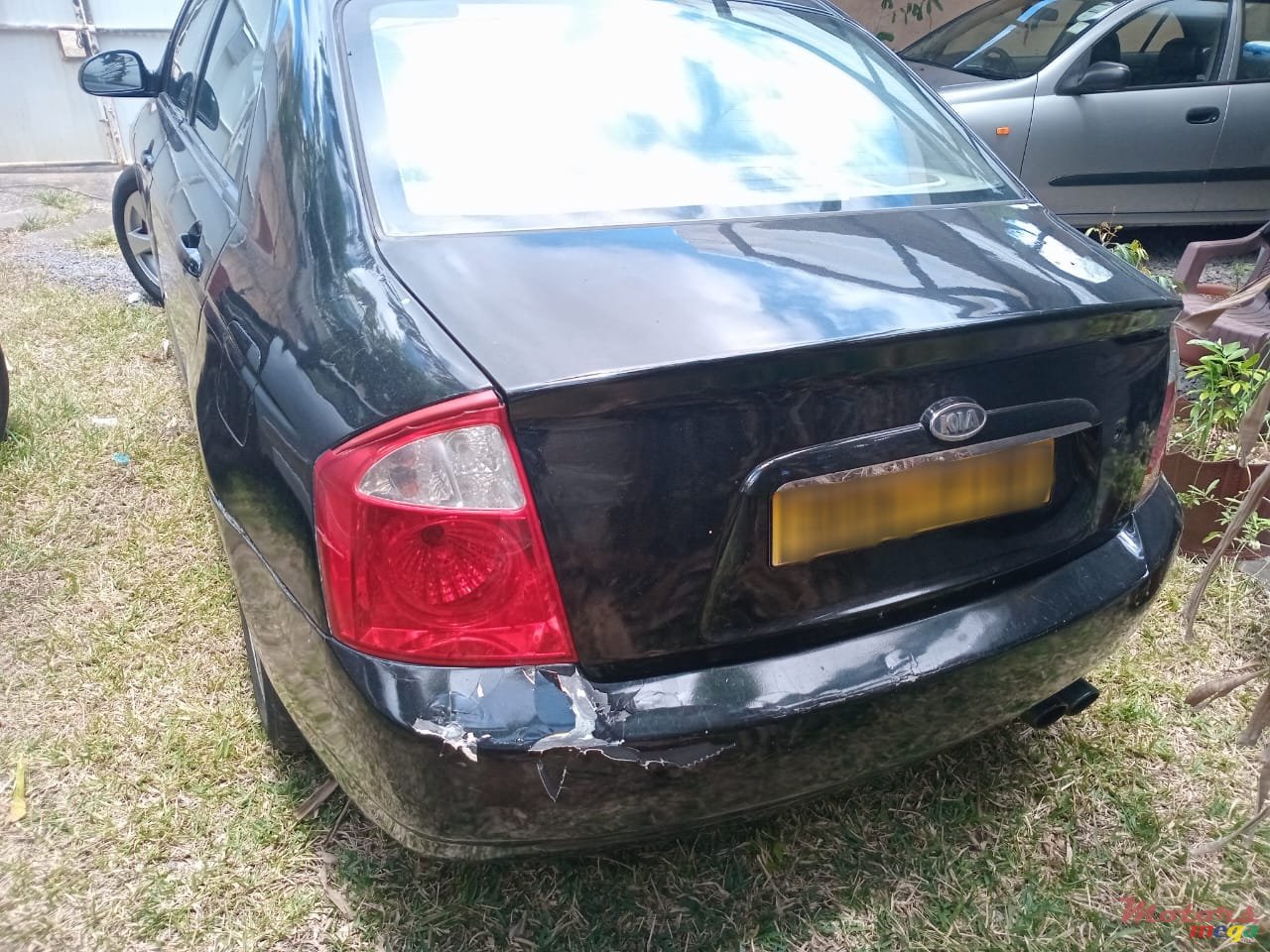 2005' Kia Cerato photo #2