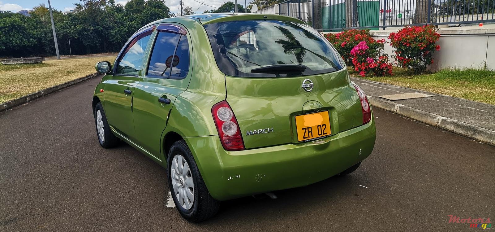 2002' Nissan March photo #3