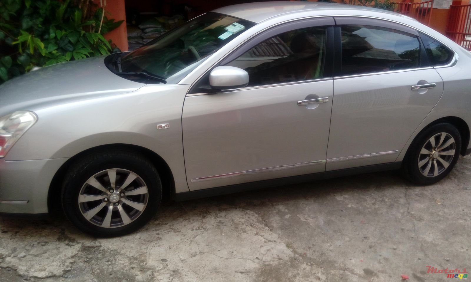 2006' Nissan photo #2