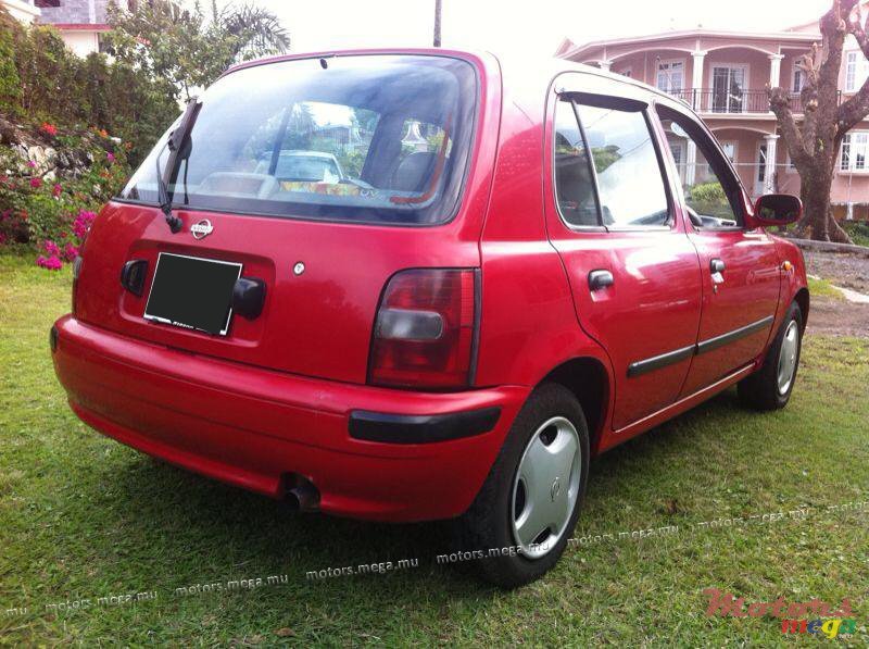 1995' Nissan photo #2