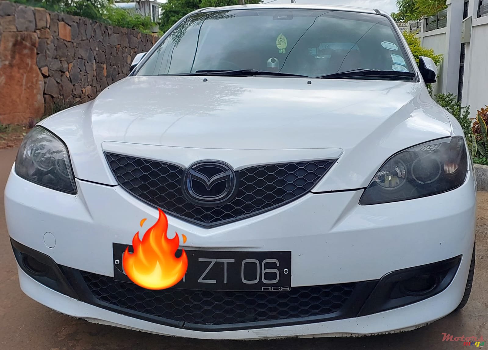 2006' Mazda Axela Sport photo #4