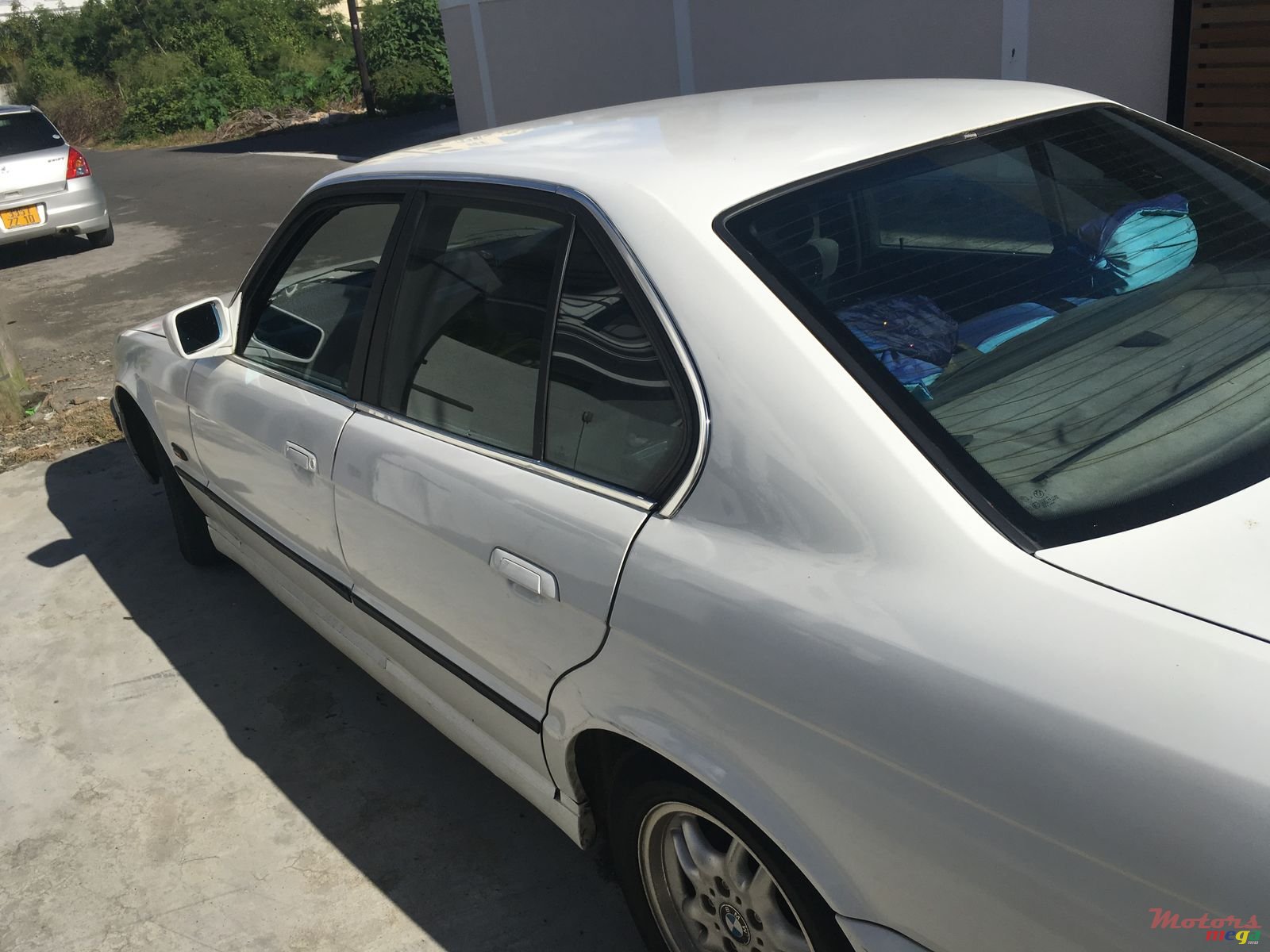 1990' BMW 518 photo #2