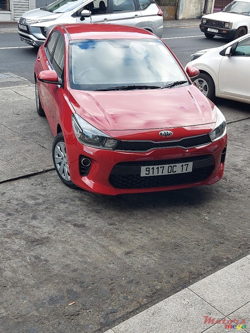 2017' Kia Rio photo #1