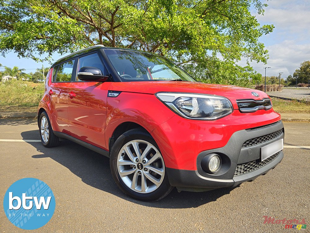2017' Kia Soul photo #1