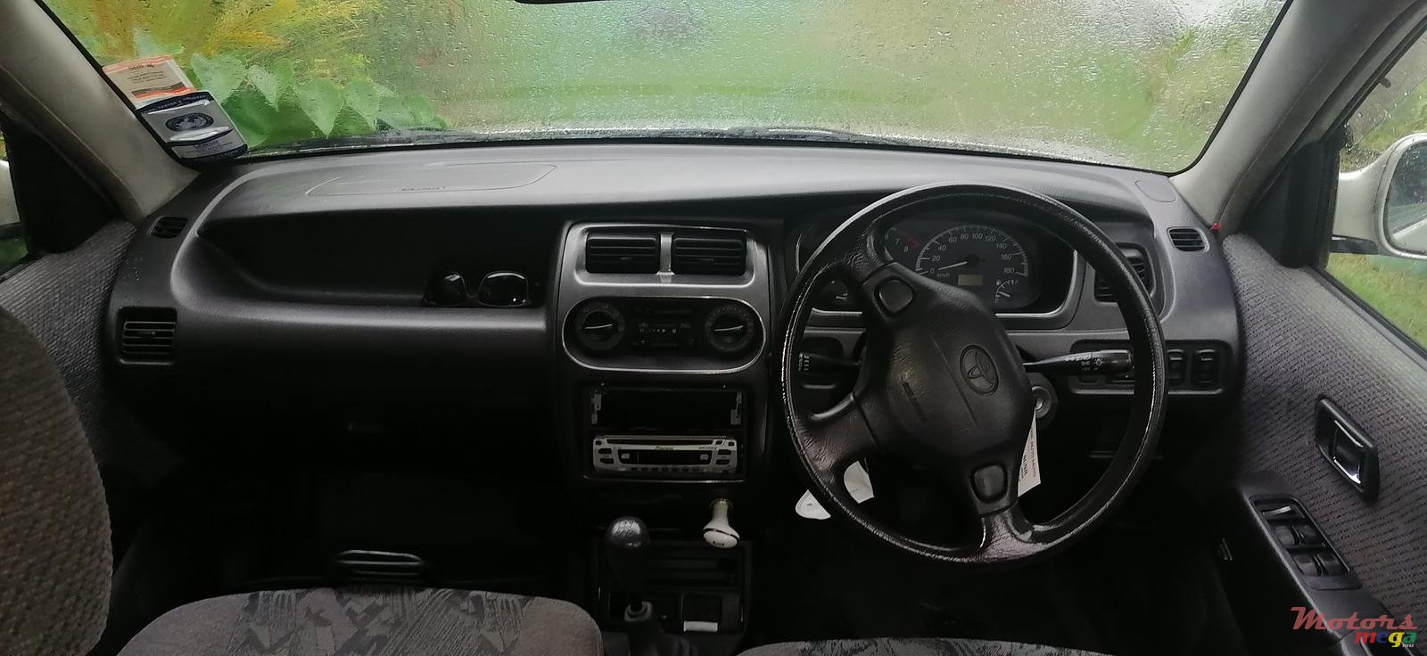 1999' Toyota photo #3