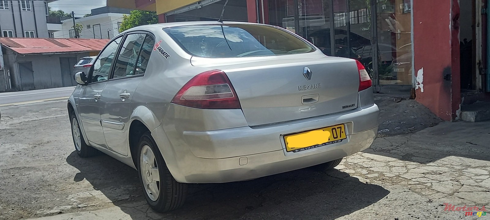 2007' Renault Megane photo #5