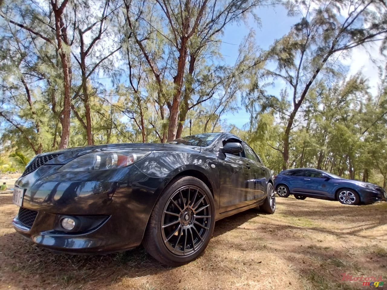 2007' Mazda 3 photo #2