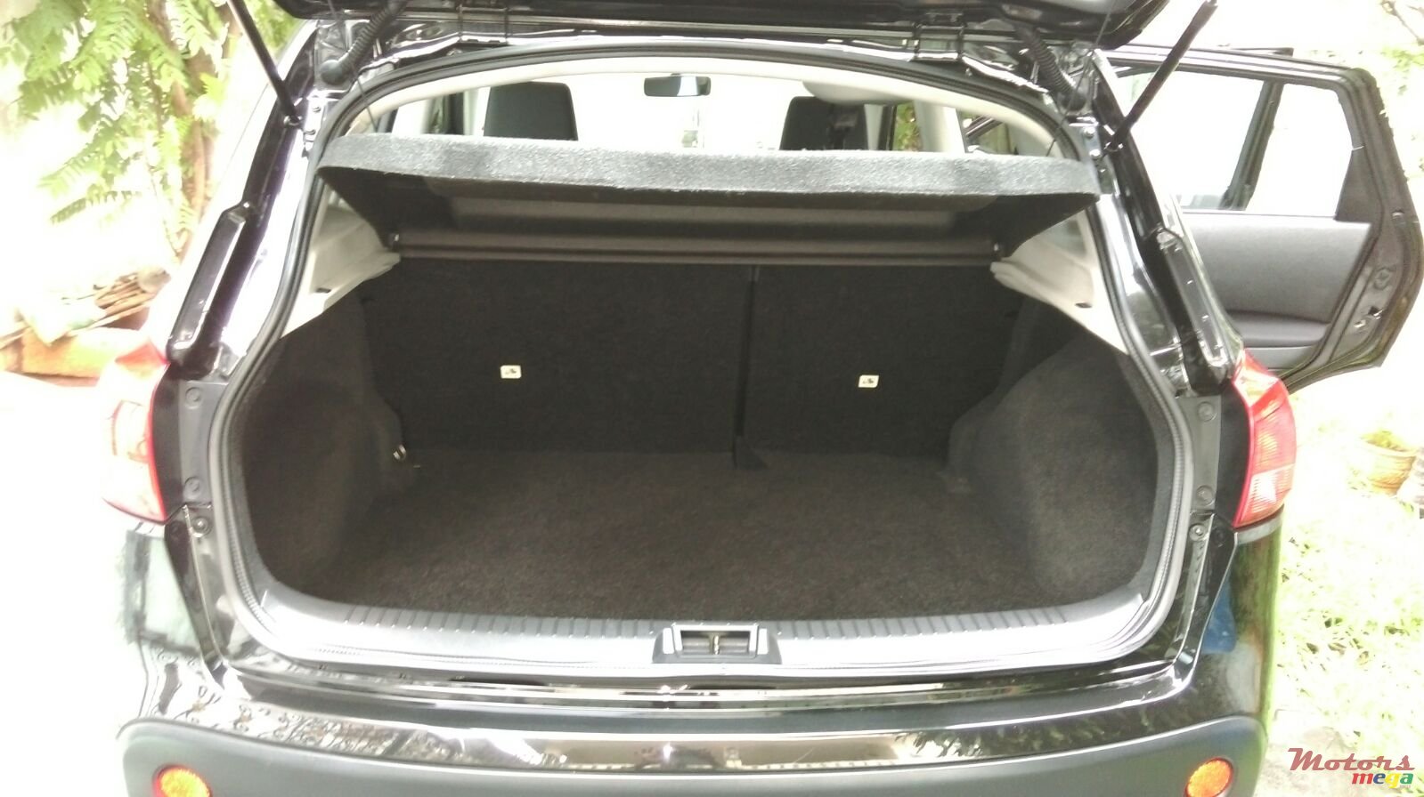 2009' Nissan Qashqai photo #11