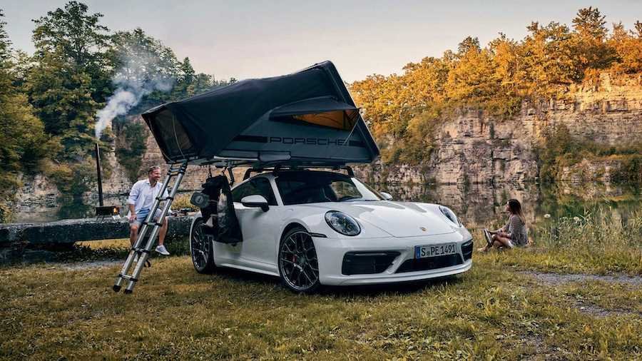 Porsche ajoute une tente de toit comme option à la 911