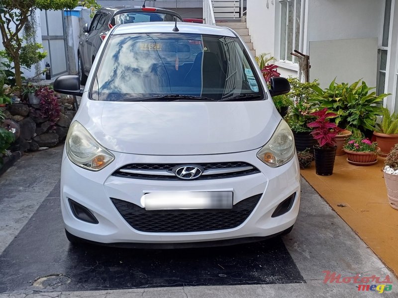 2016' Hyundai i10 photo #1