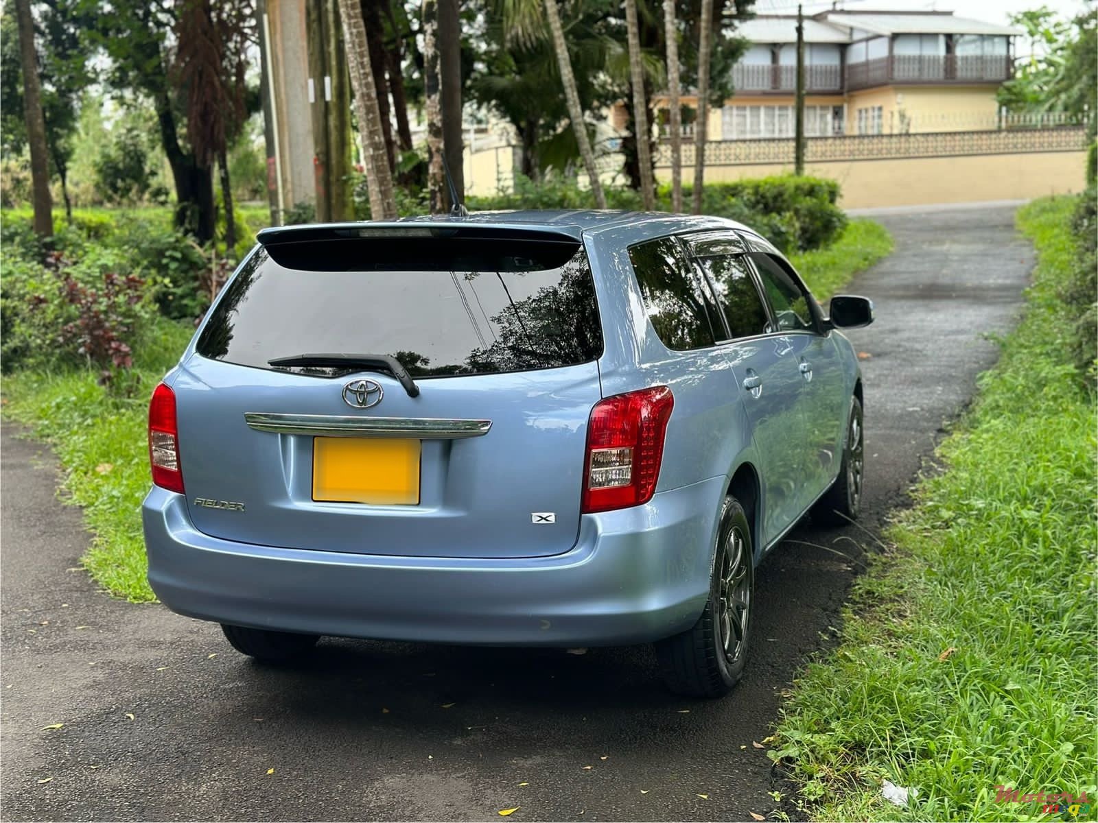 2008' Toyota Fielder photo #3