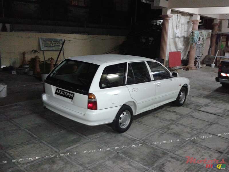 1998' Mitsubishi photo #6