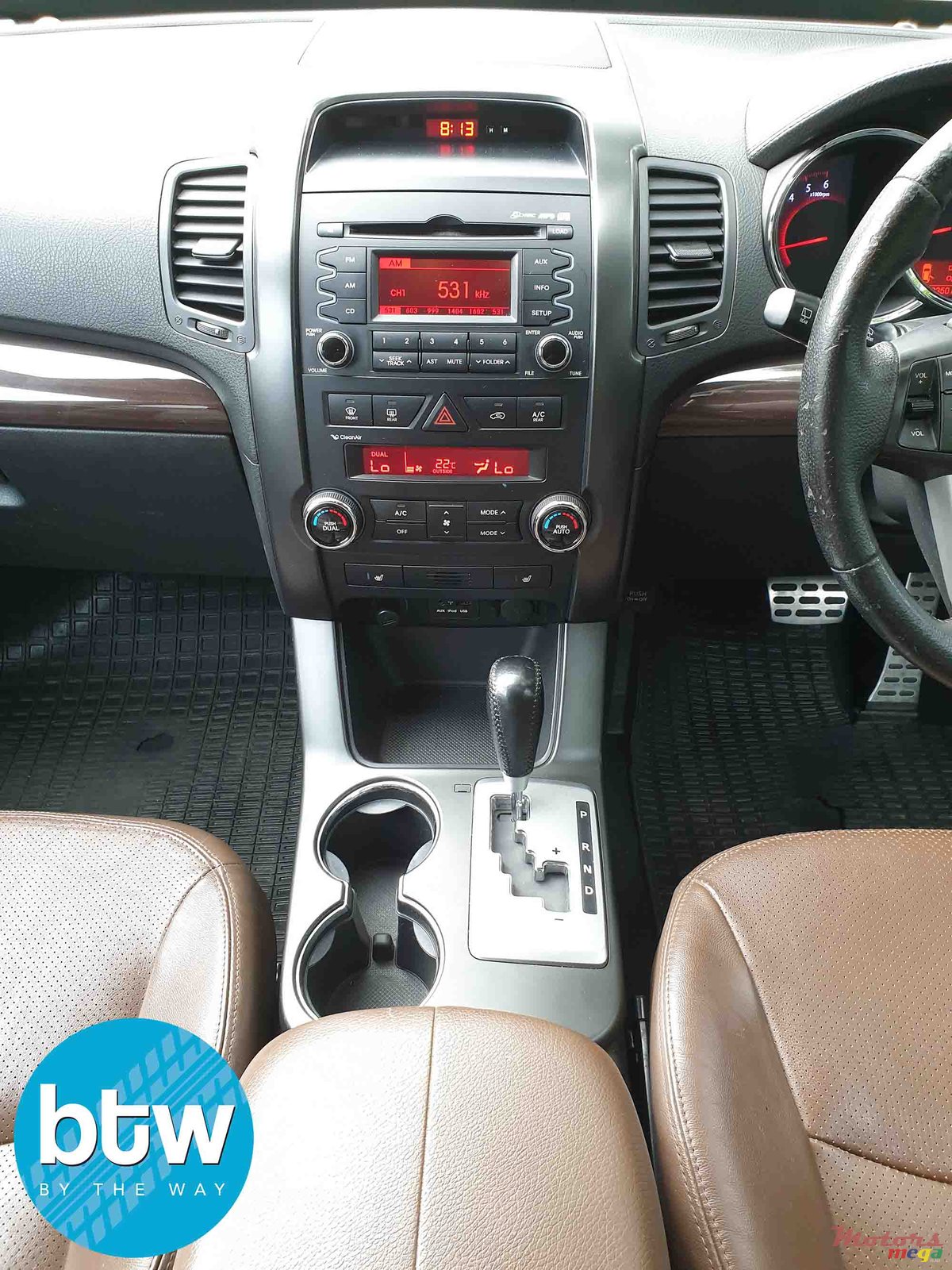 2012' Kia Sorento photo #5