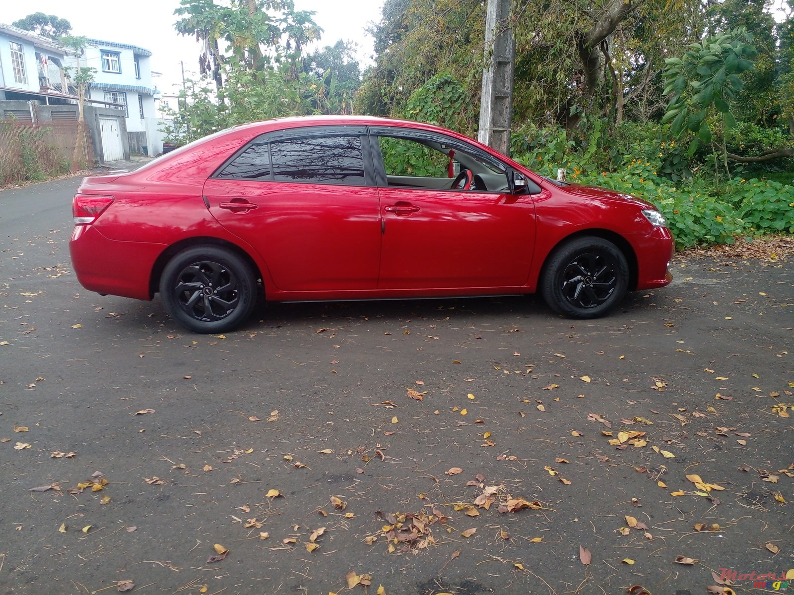 2011' Toyota Allion photo #6