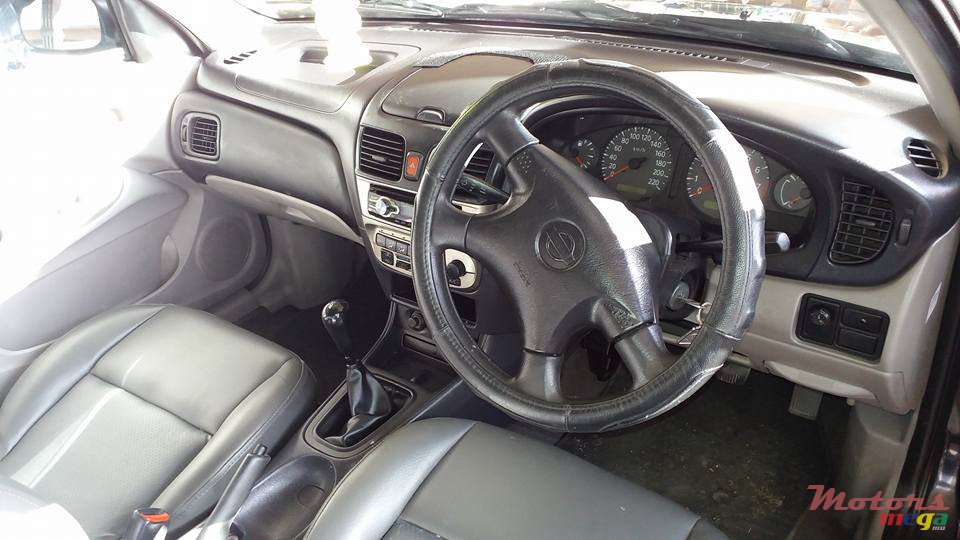 2003' Nissan Sunny N16 photo #7