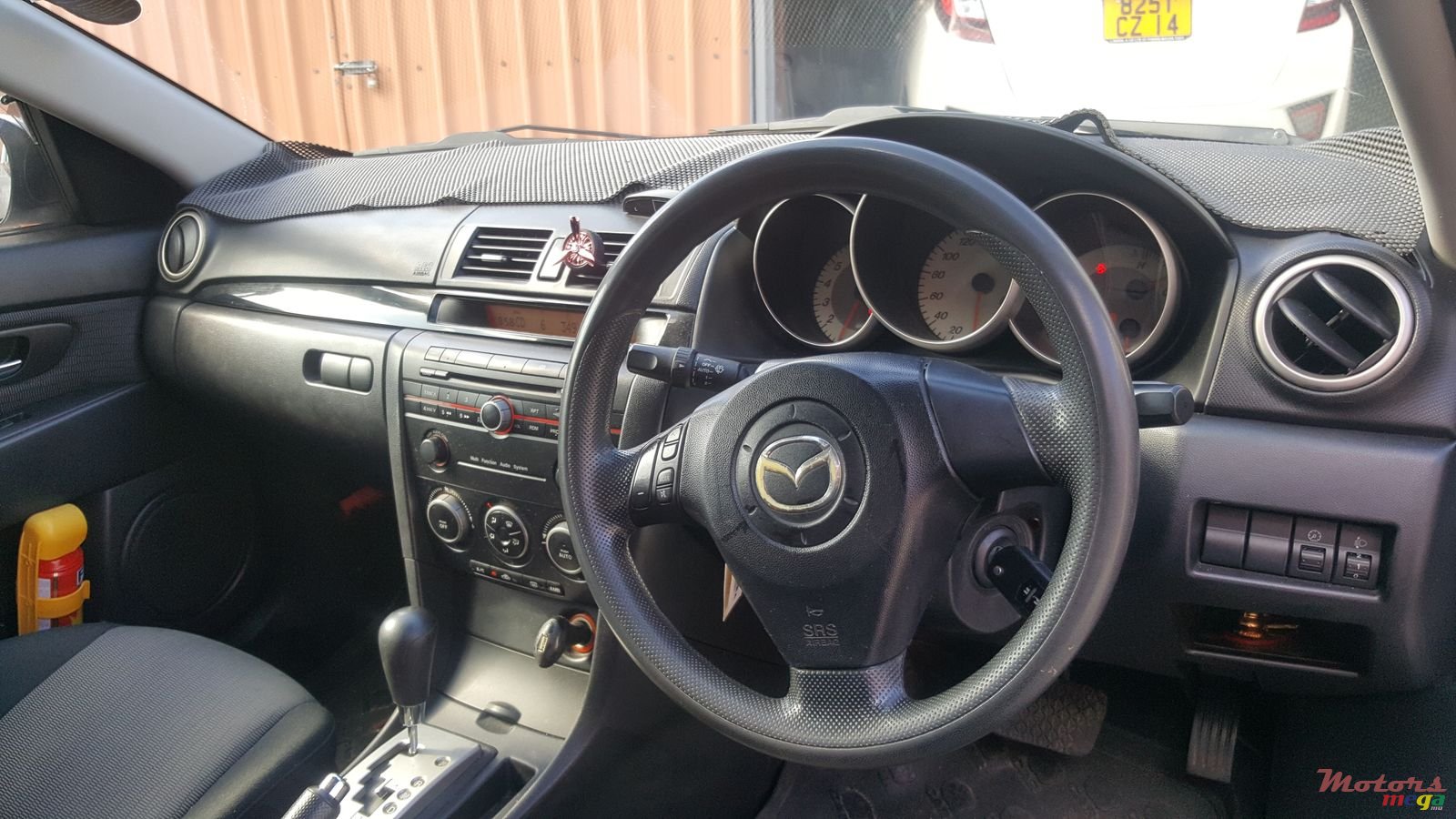 2008' Mazda Axela photo #2