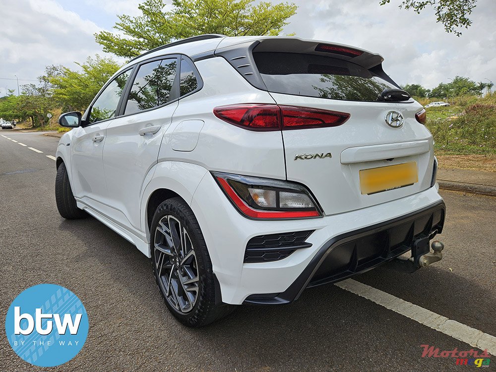2021' Hyundai Kona N Line photo #3