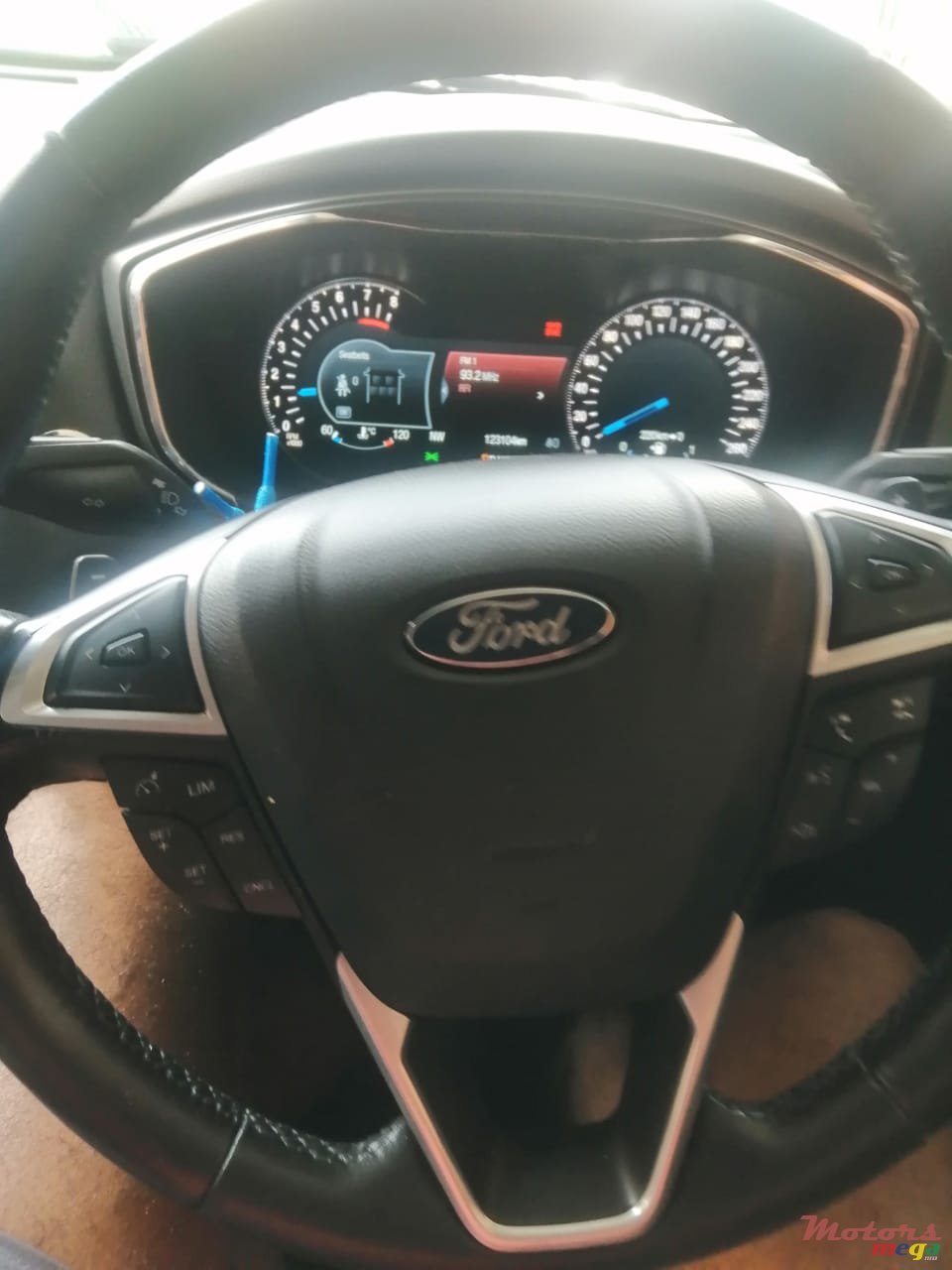 2015' Ford Fusion photo #4