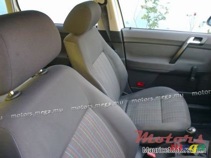 2007' Volkswagen photo #4