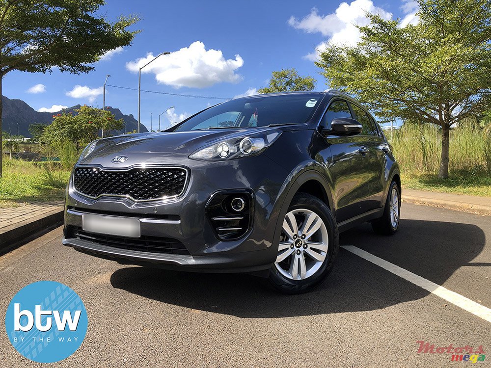 2016' Kia Sportage photo #2