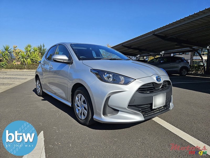 2020' Toyota Yaris Japan photo #1