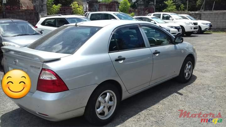 2005' Toyota Corolla photo #2