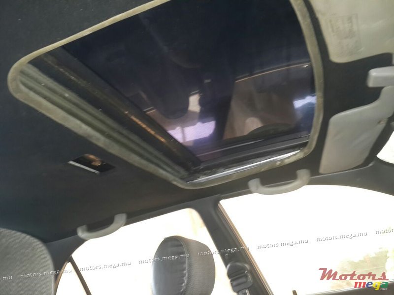 1994' Toyota E101 butterfly doors, sunroof  photo #2