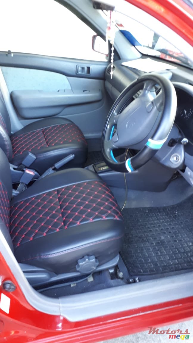 1997' Toyota Starlet photo #1