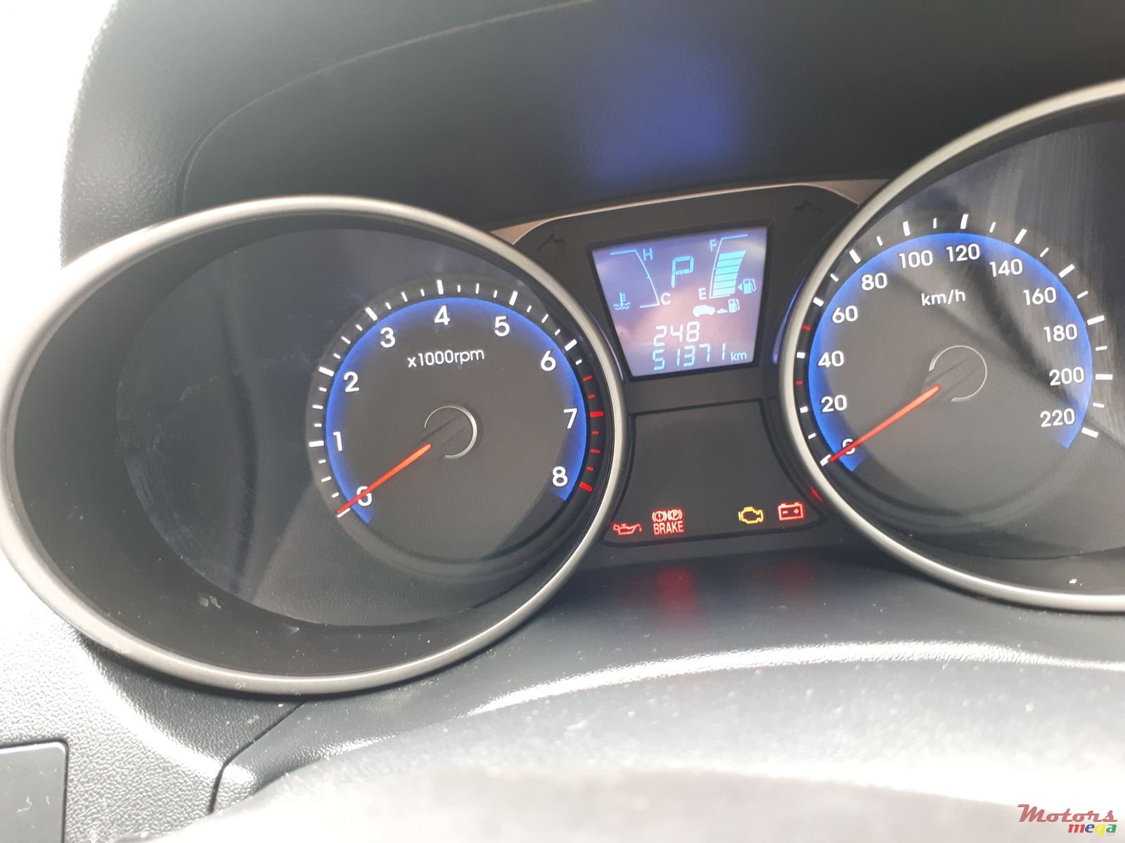 2011' Hyundai ix35 photo #3