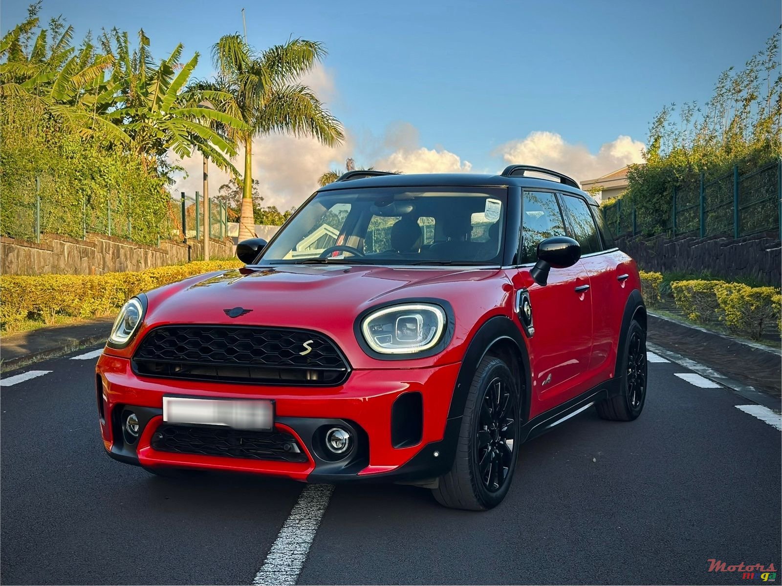 2022' MINI Cooper S countryman ALL4 photo #2