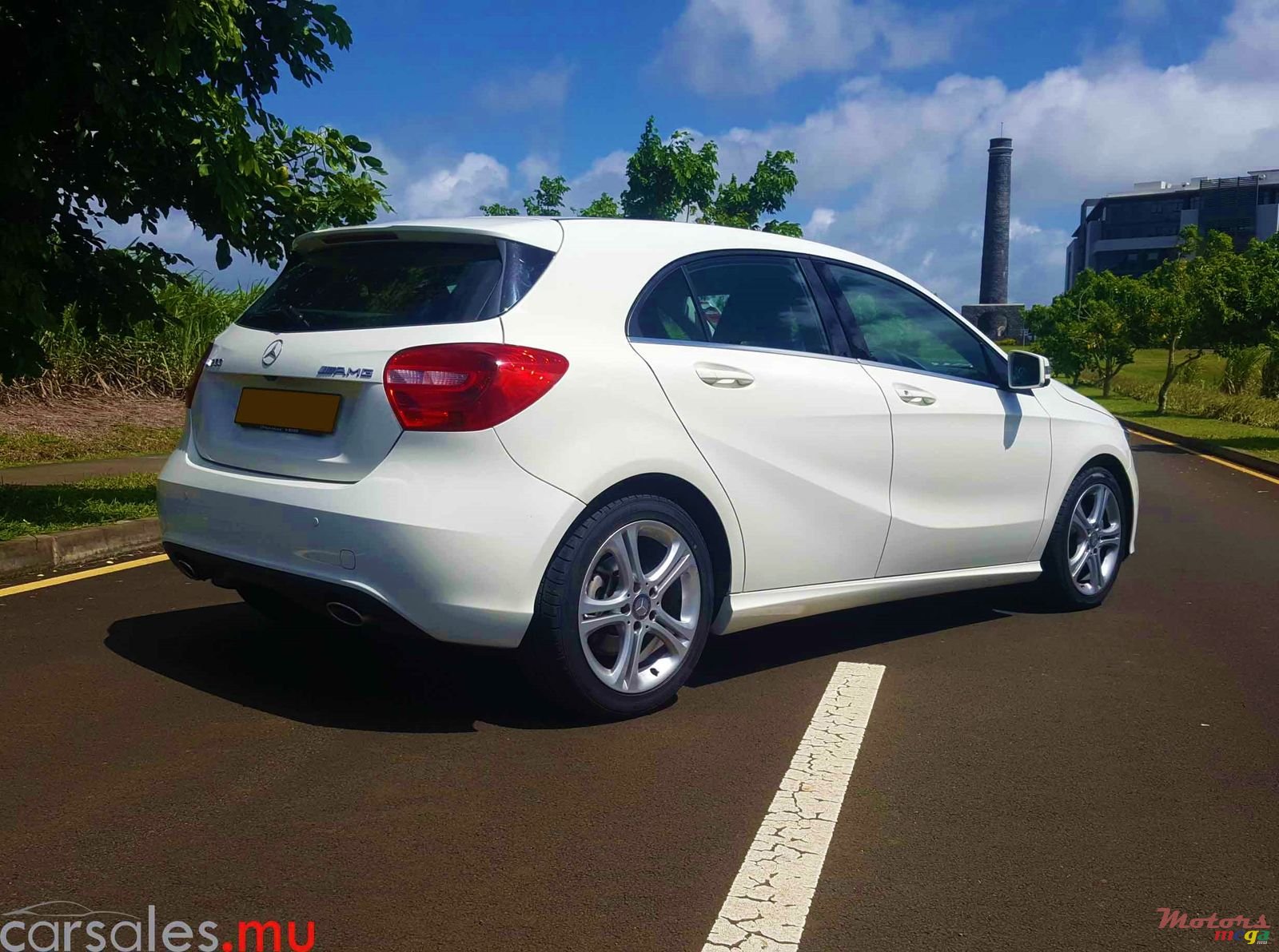 2014' Mercedes-Benz A 200 AMG photo #3