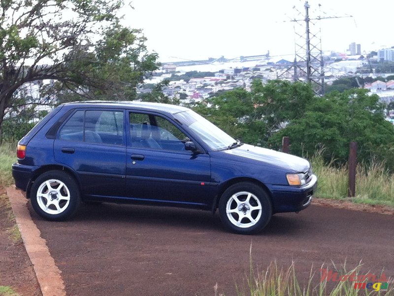 1991' Toyota Starlet photo #1