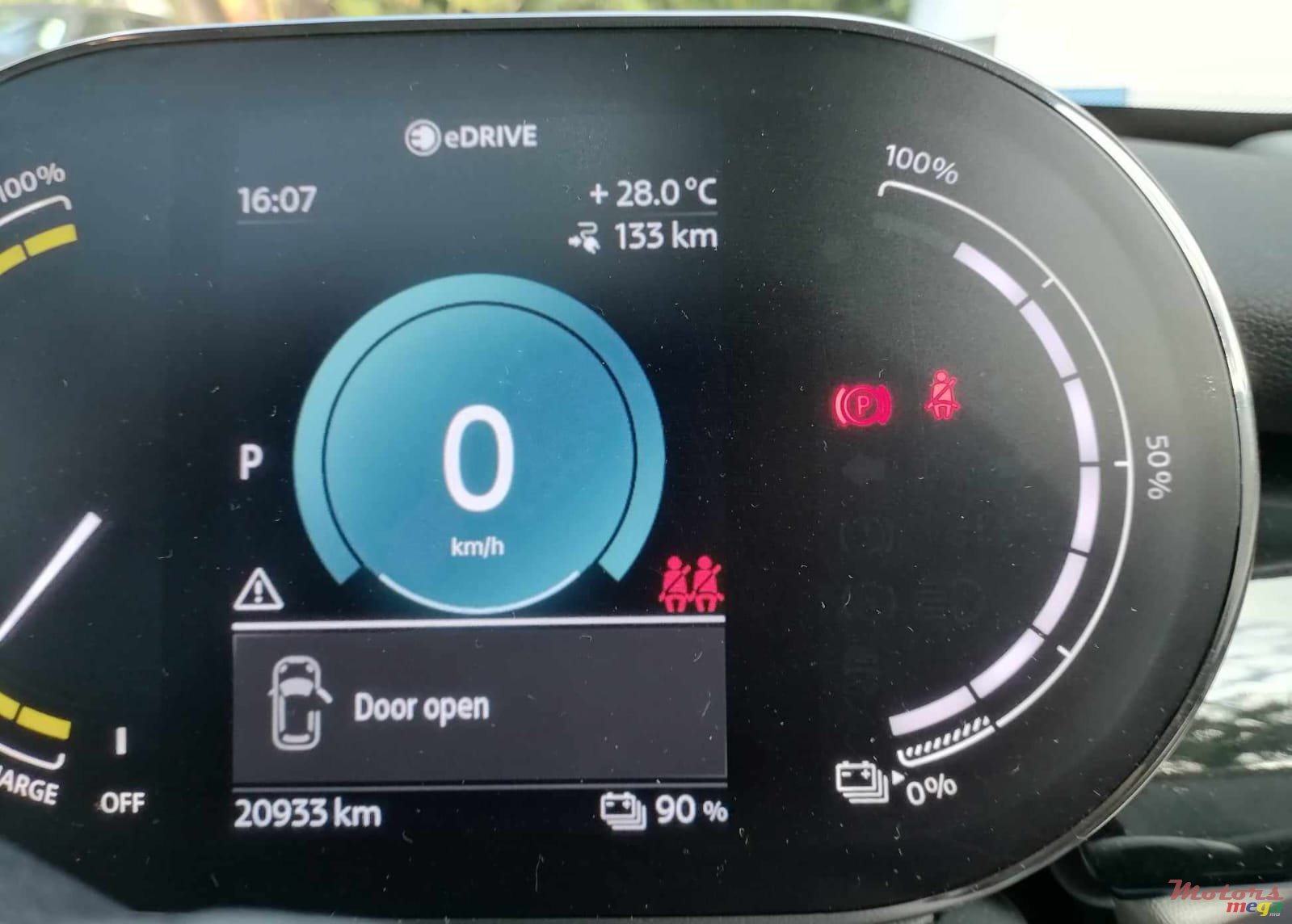 2022' MINI Cooper S photo #7