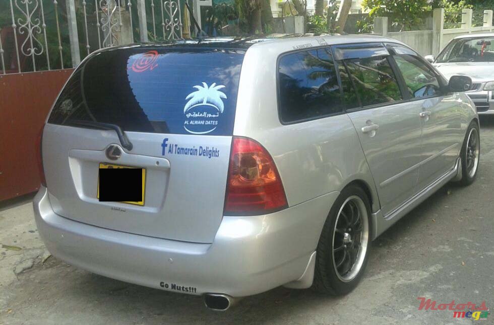 2002' Toyota photo #1