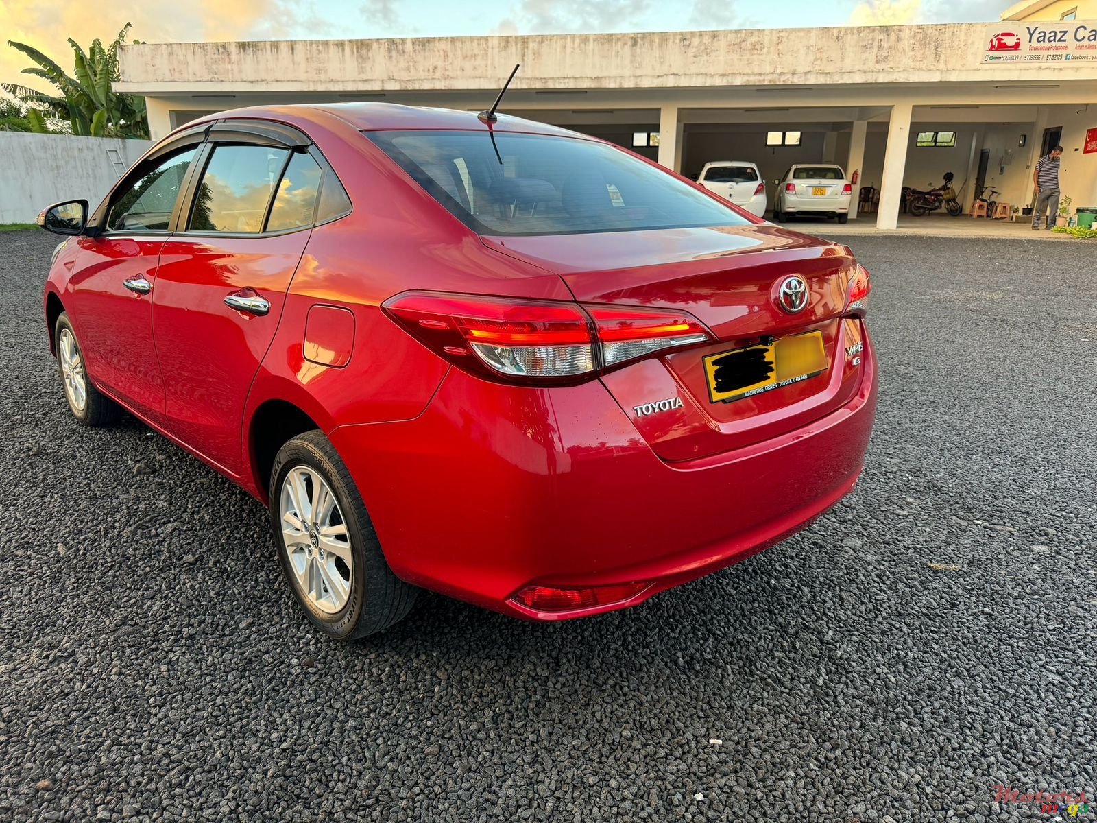 2019' Toyota Yaris photo #2