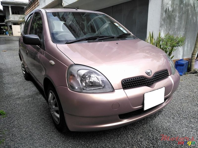 1999' Toyota Vitz ECHO photo #2