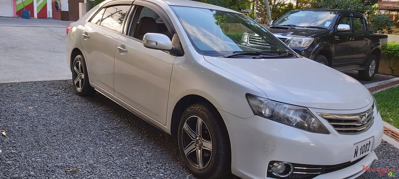 2012' Toyota Allion A15 photo #2