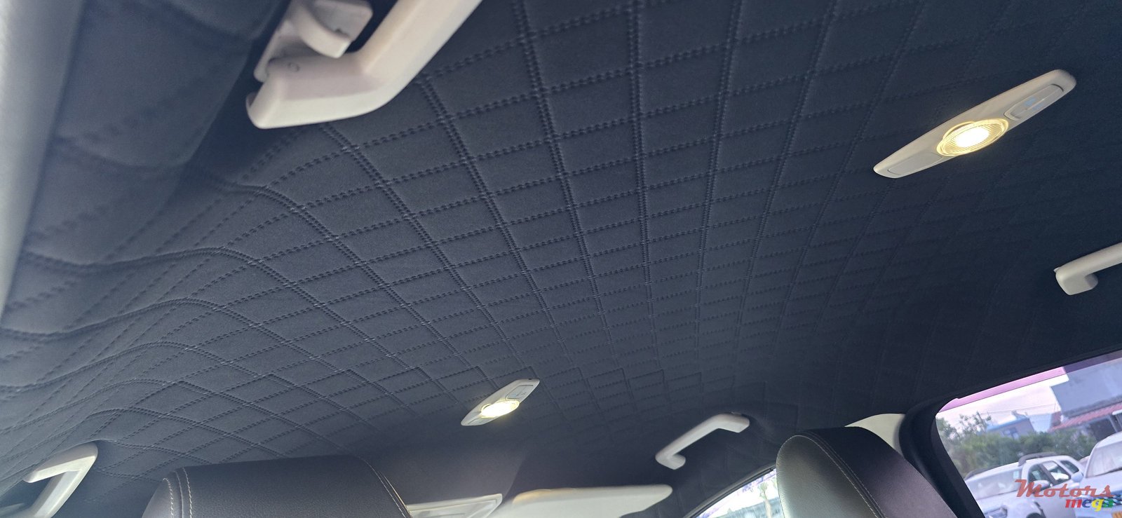 2012' Ford Focus photo #2