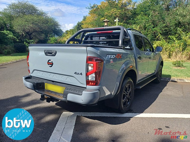 2022' Nissan Navara PRO 4X4 photo #3