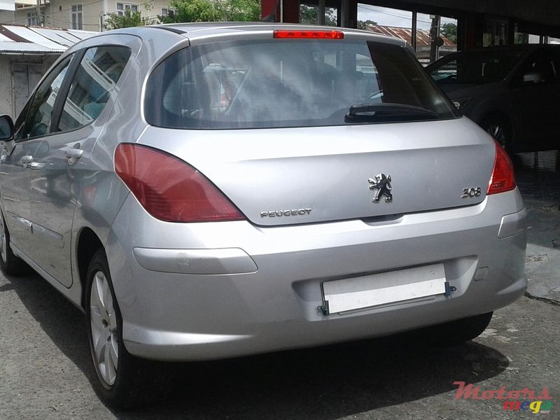 2009' Peugeot 308 photo #2