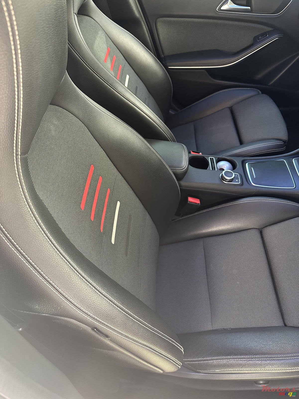 2016' Mercedes-Benz A 180 photo #2