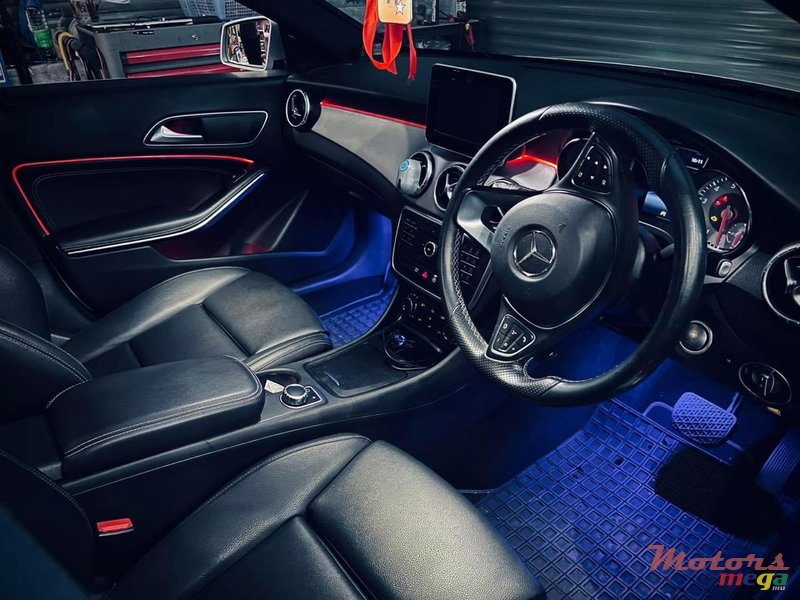 2016' Mercedes-Benz CLA 200 Kit CLA 45 photo #7